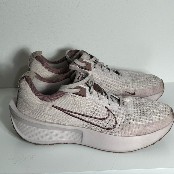 Nike Shoes - Nike Women's Interact Run Sneakers Soft Mauve      Size 9 1/2